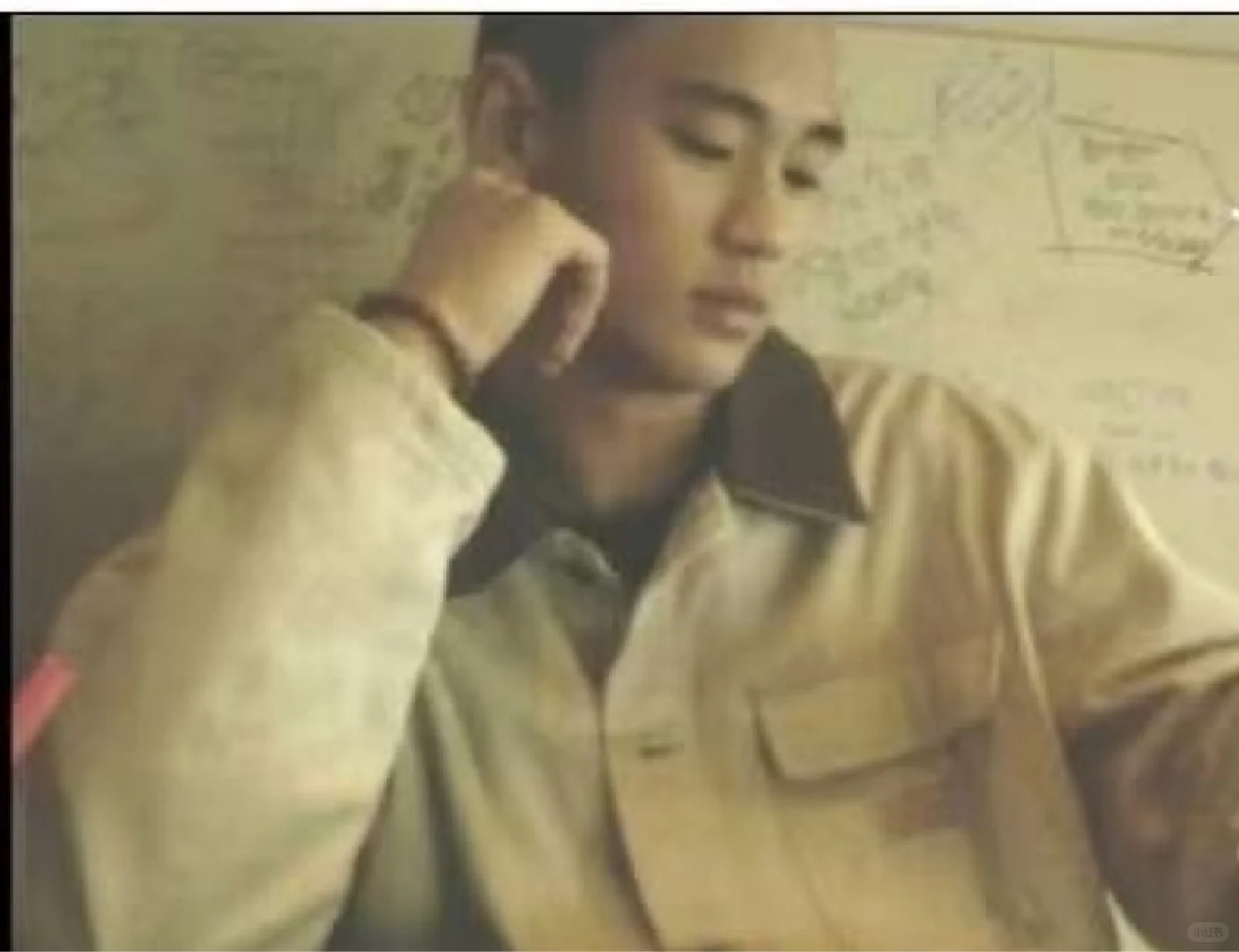 横竖爆料:金秀贤与金赛纶18年聊天记录