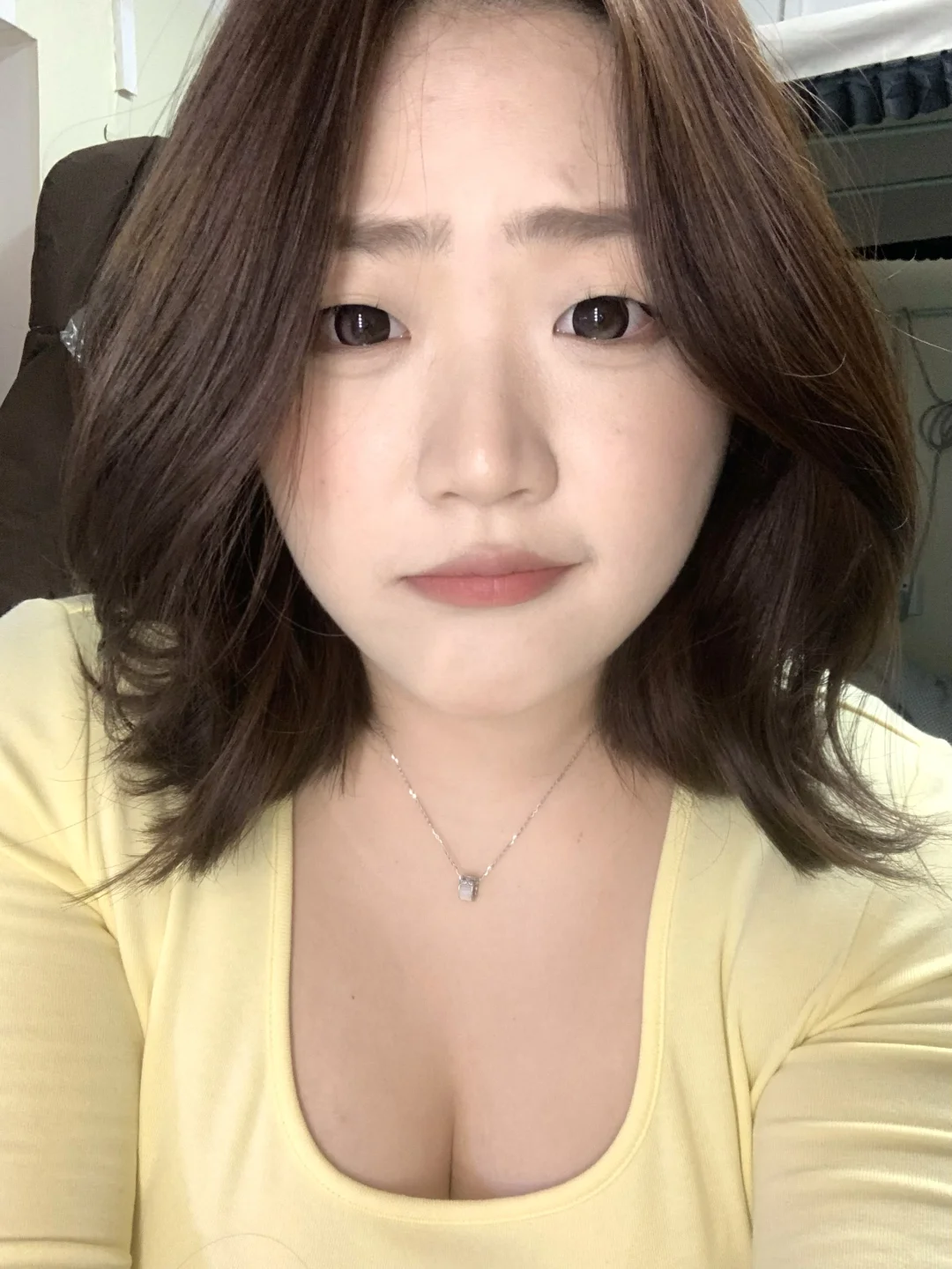 买到喜欢的衣服就这样拍