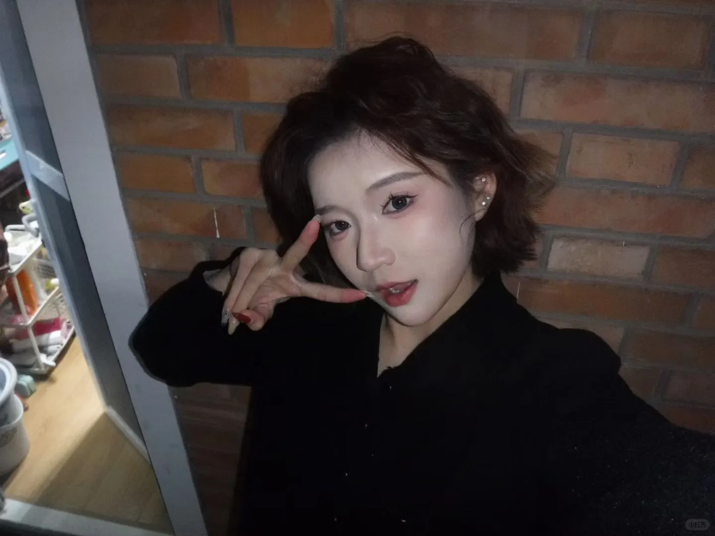 长成这样可以被女宝要微信莫？