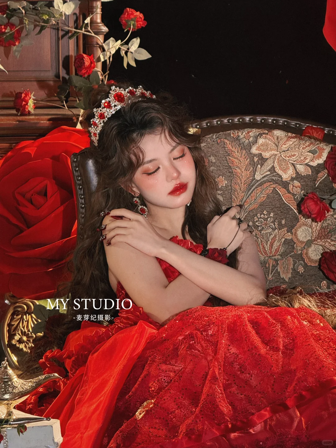 迷失在花园的玫瑰公主🥀油画少女写真