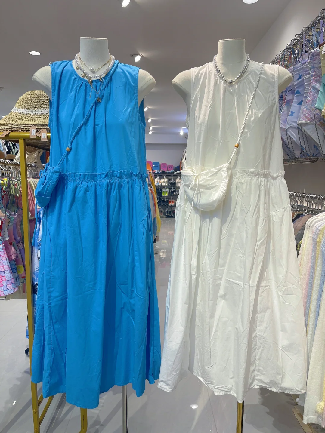 姐妹❗落地✈️三亚直奔这家沙滩裙批发仓库