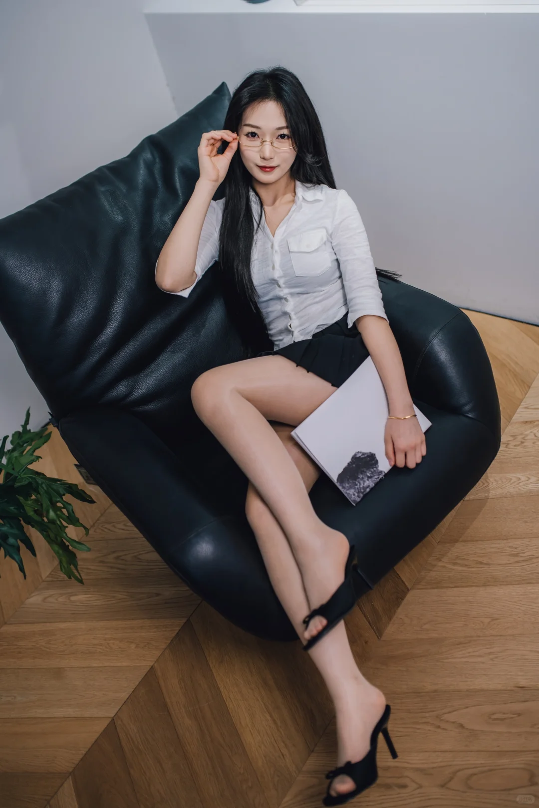 捕获💄新总裁秘书｜海妖风OL吹来