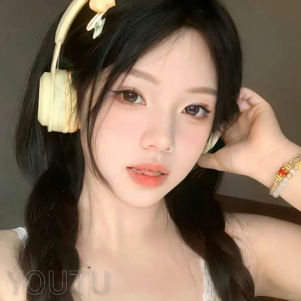 𝑾𝒆𝑪𝒉𝒂𝒕 头像 ｜ 纯欲温柔风女头