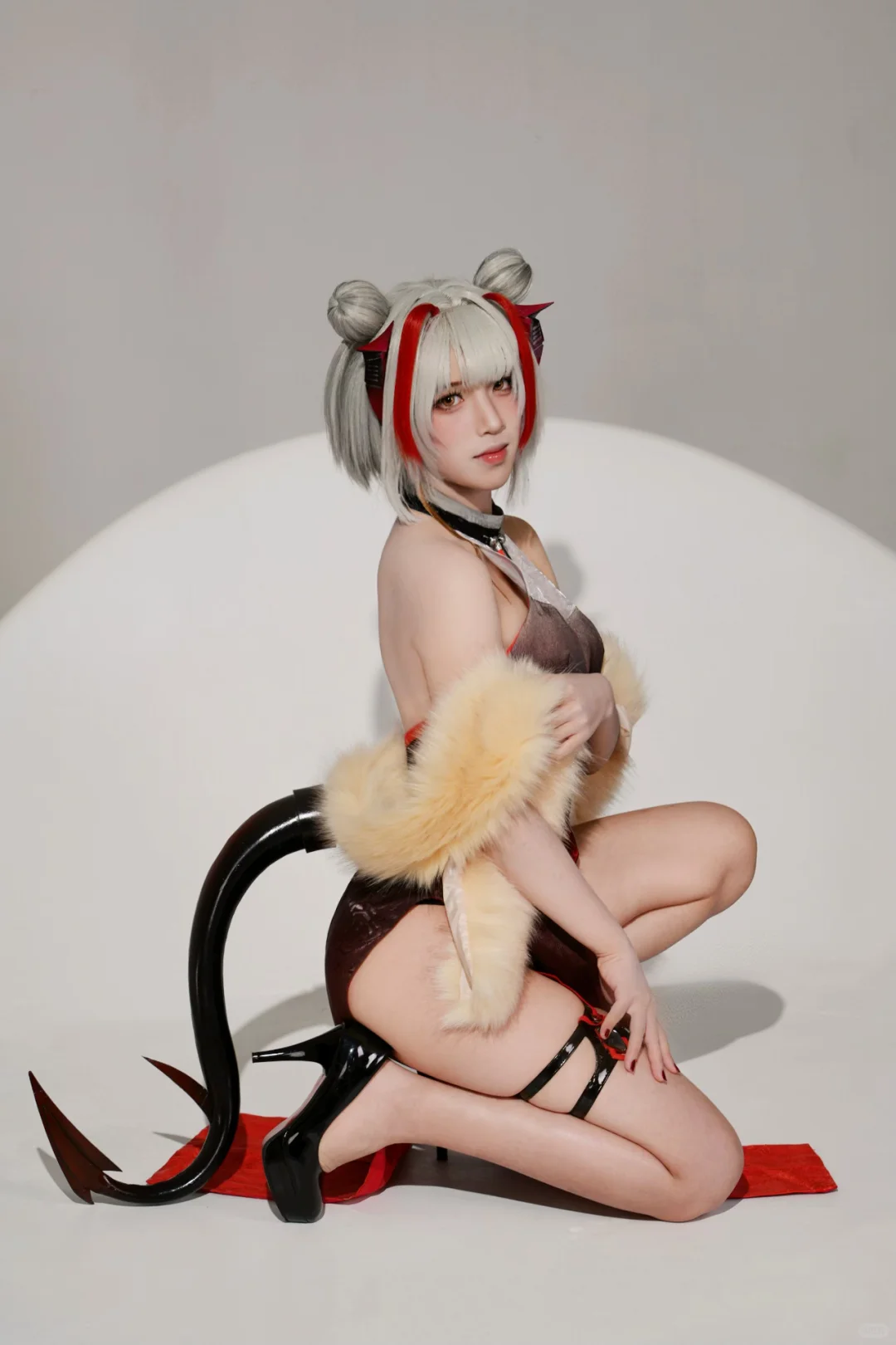 香艳程度比不上海猫一根的w