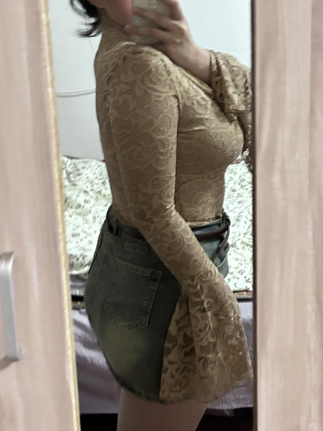 158/130 微胖女孩的大地色蕾丝上衣🥜