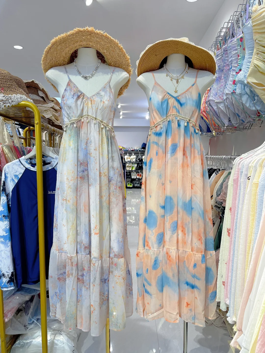 姐妹❗落地✈️三亚直奔这家沙滩裙批发仓库