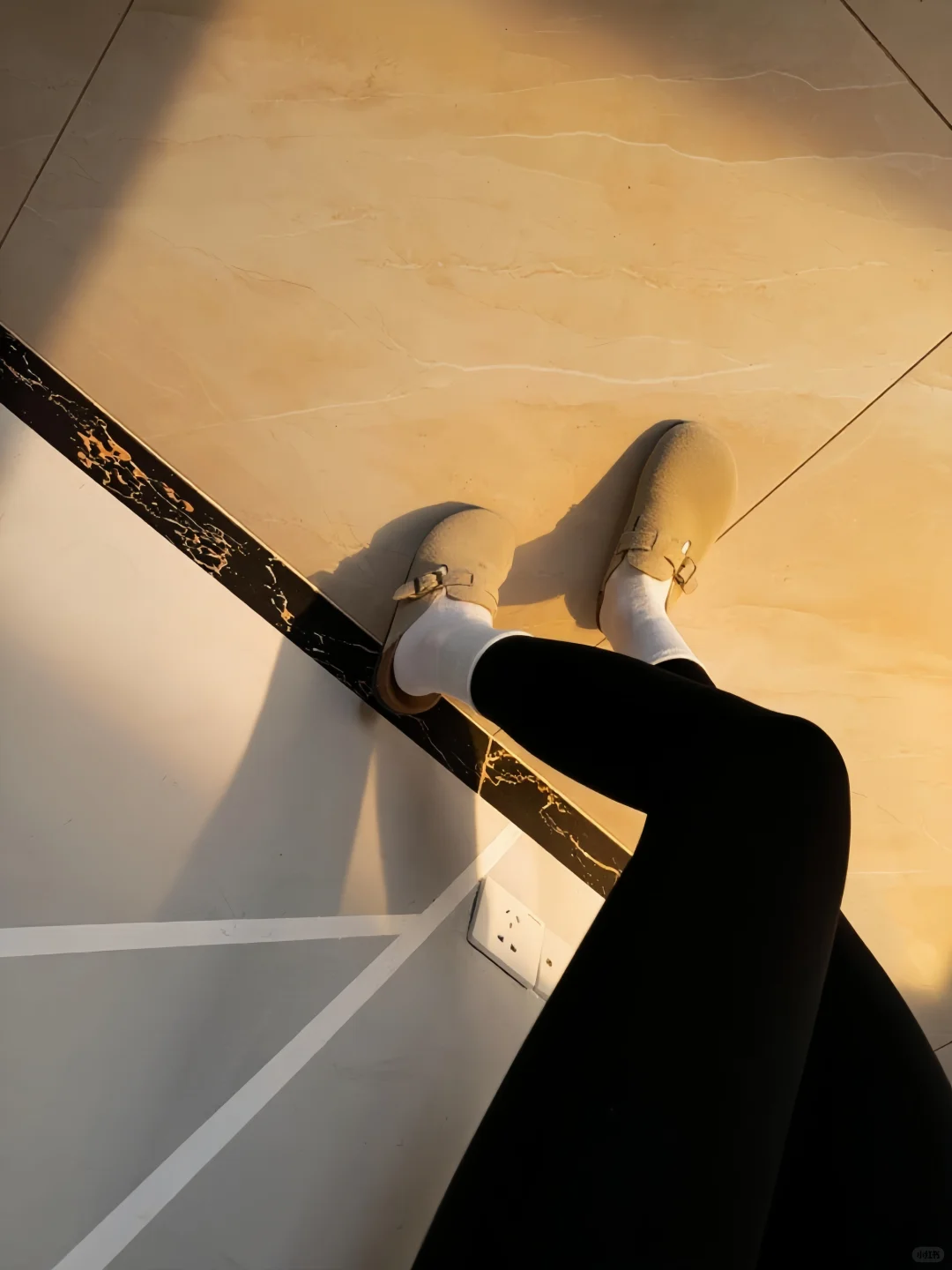 瑜伽裤勃肯鞋白袜搭配绝了