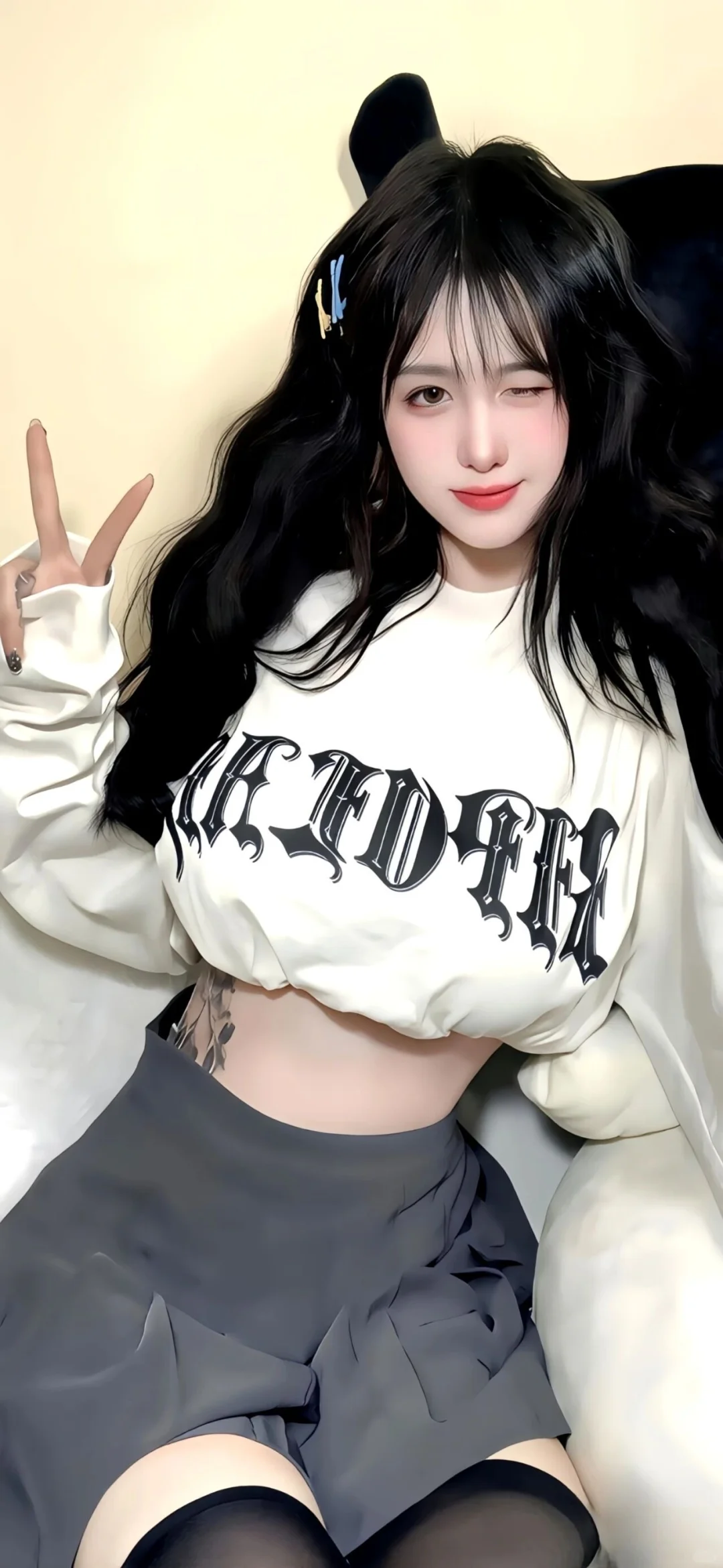 📱壁纸丨短发韩式ins风泳装拍照姿势