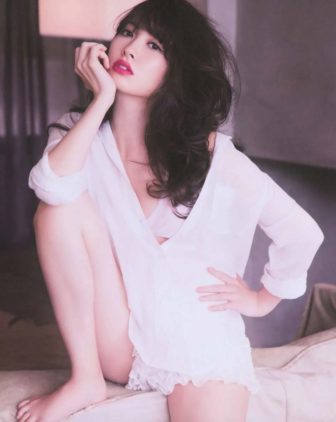 小嶋陽菜写真集「どうする？」