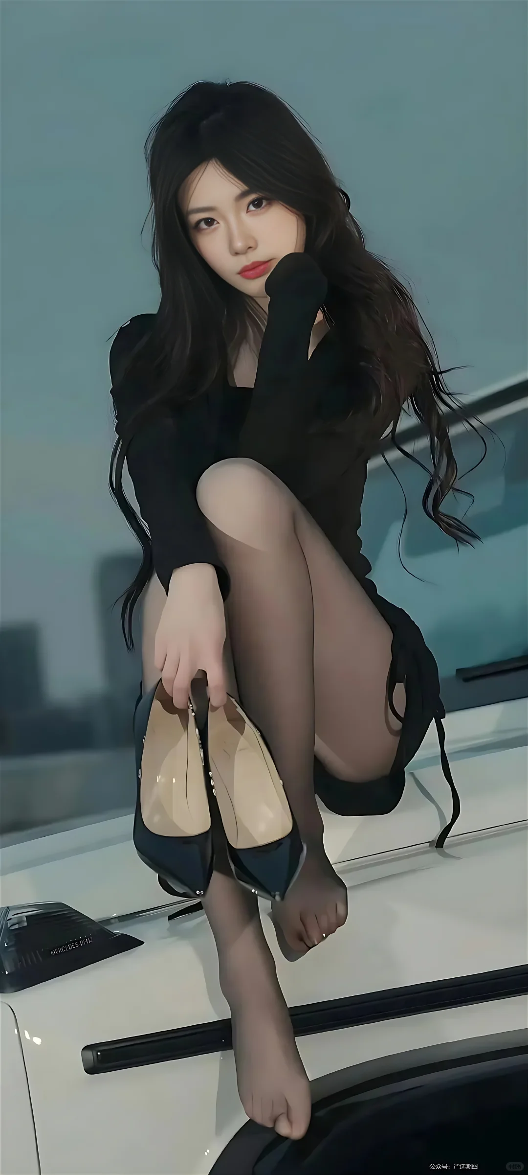 焊在屏幕上！被问爆 800次的 2025 美女壁纸