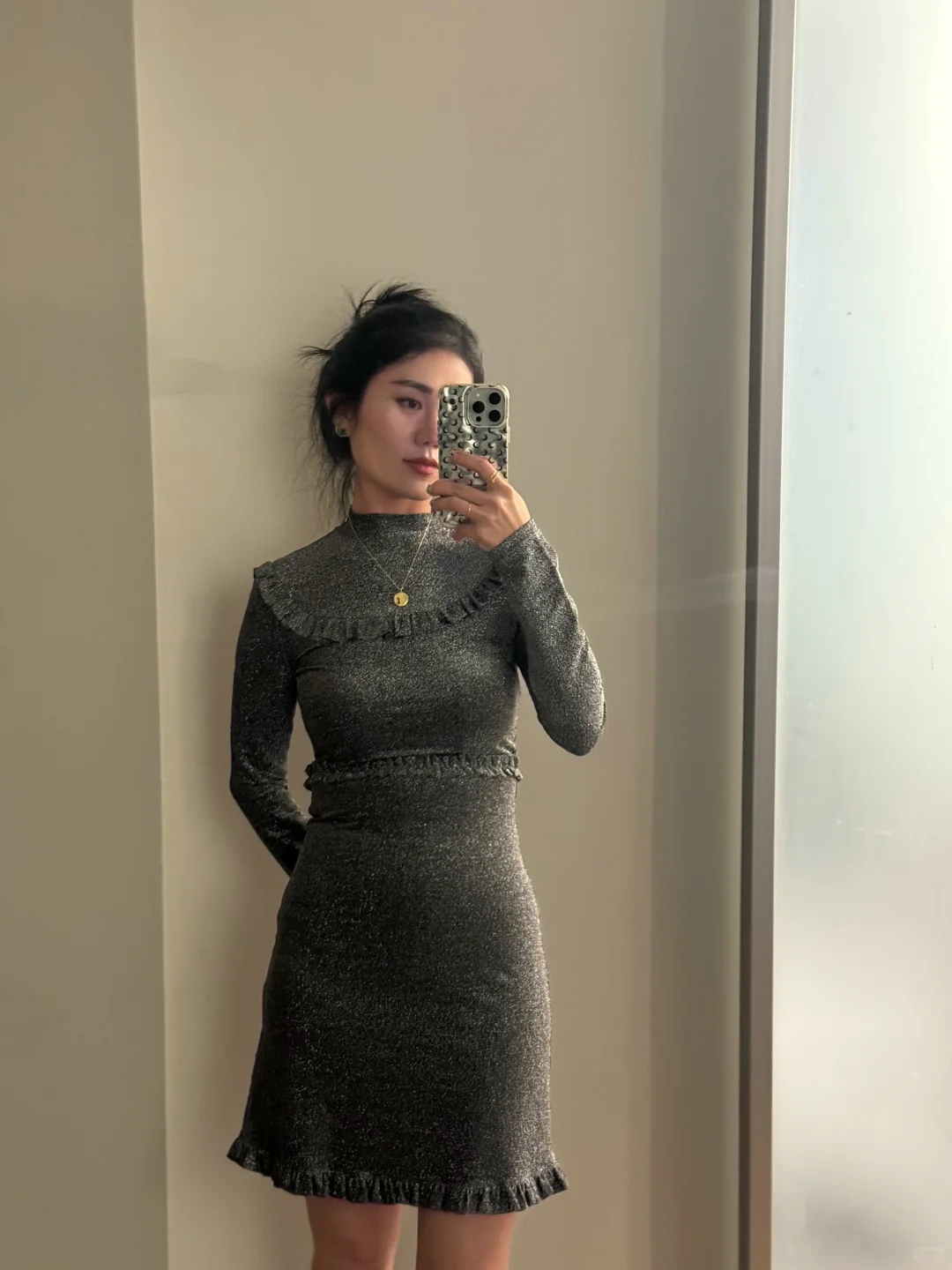 年会穿搭救星｜6年没穿的礼服，被skims救了