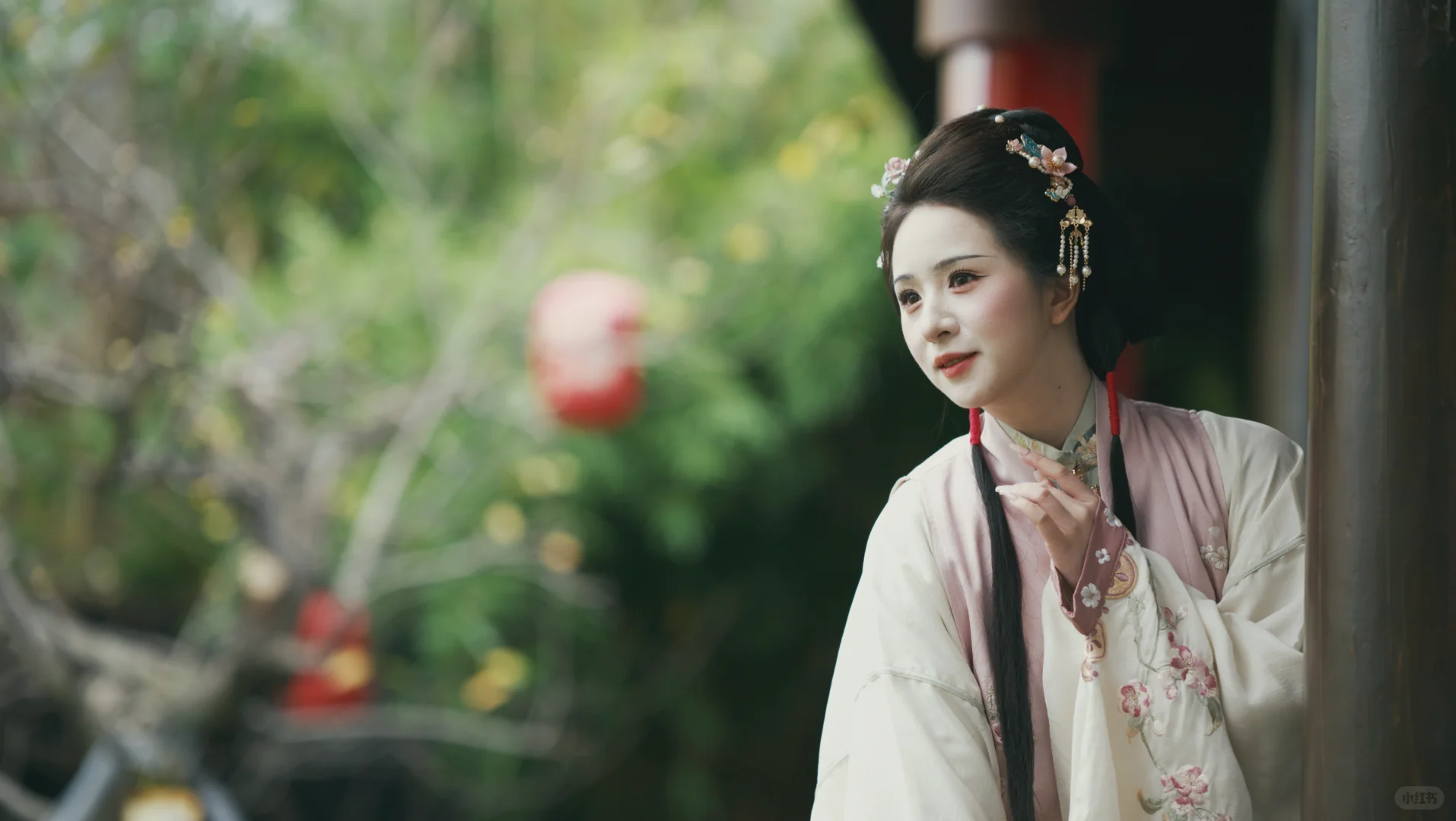 一群老登拍嫩模