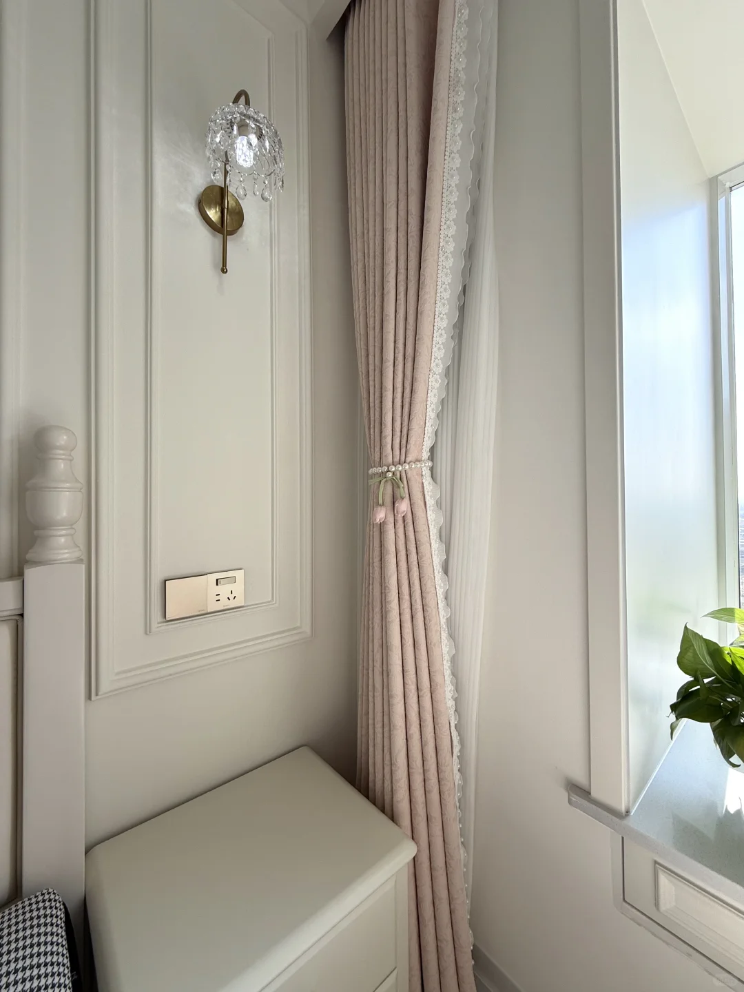 法式奶油风窗帘｜打造温柔感家居挑选攻略