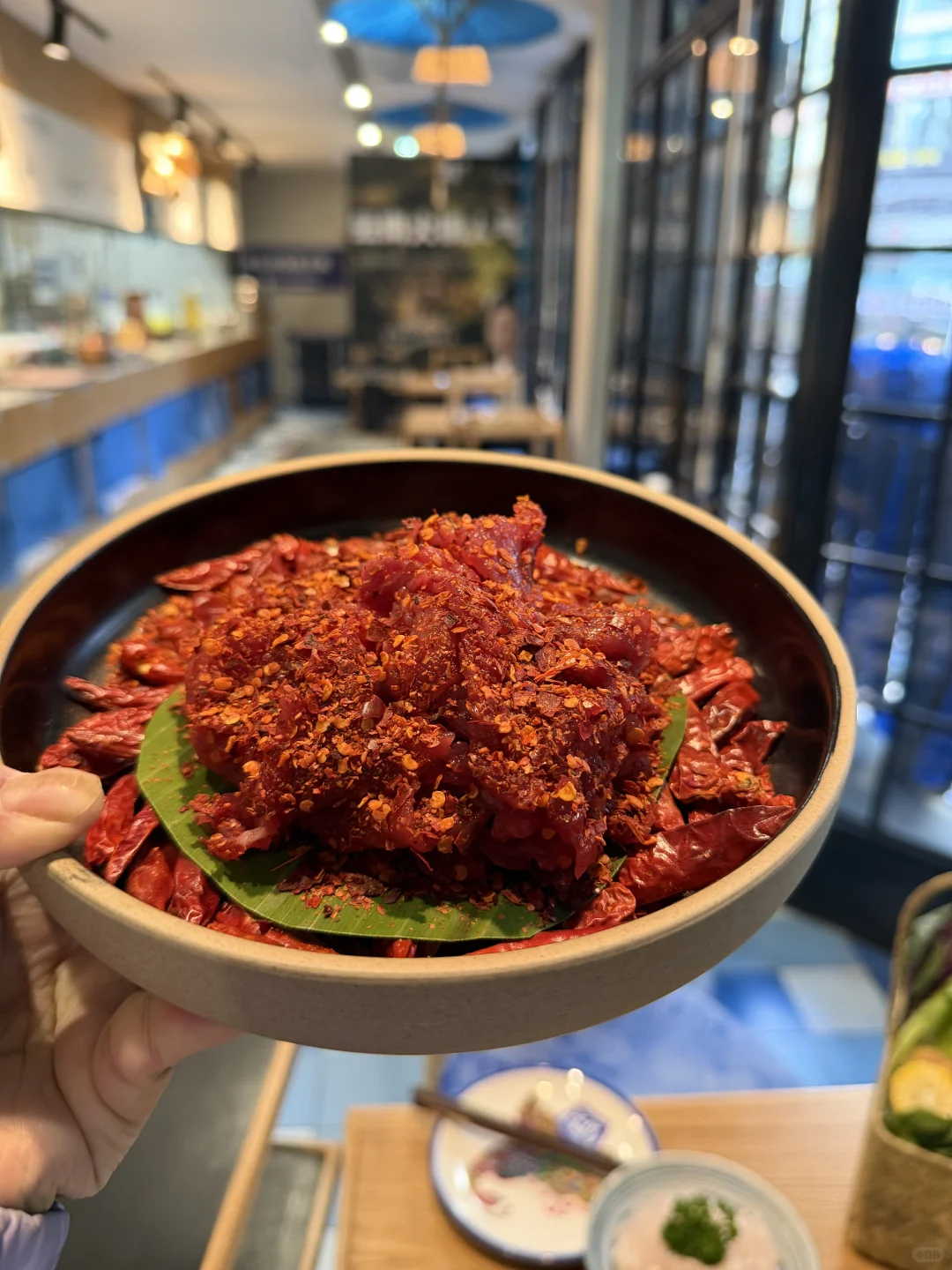 来这里吃一口酸菜火锅，一秒穿越云南！