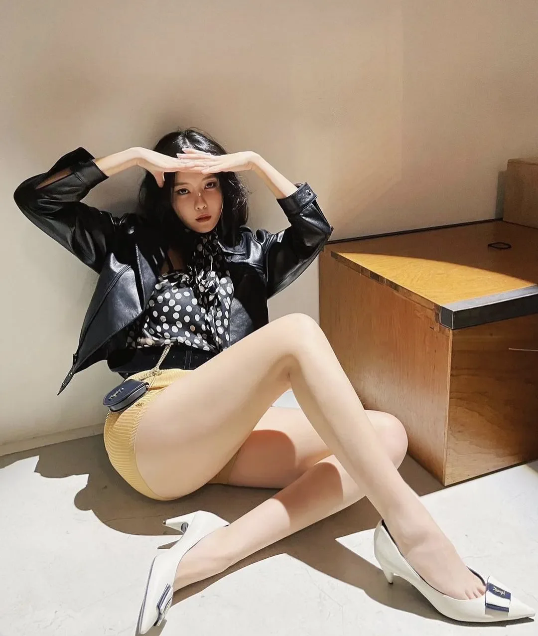 韩国人气女神朴孝敏：火辣身材，御姐范十足