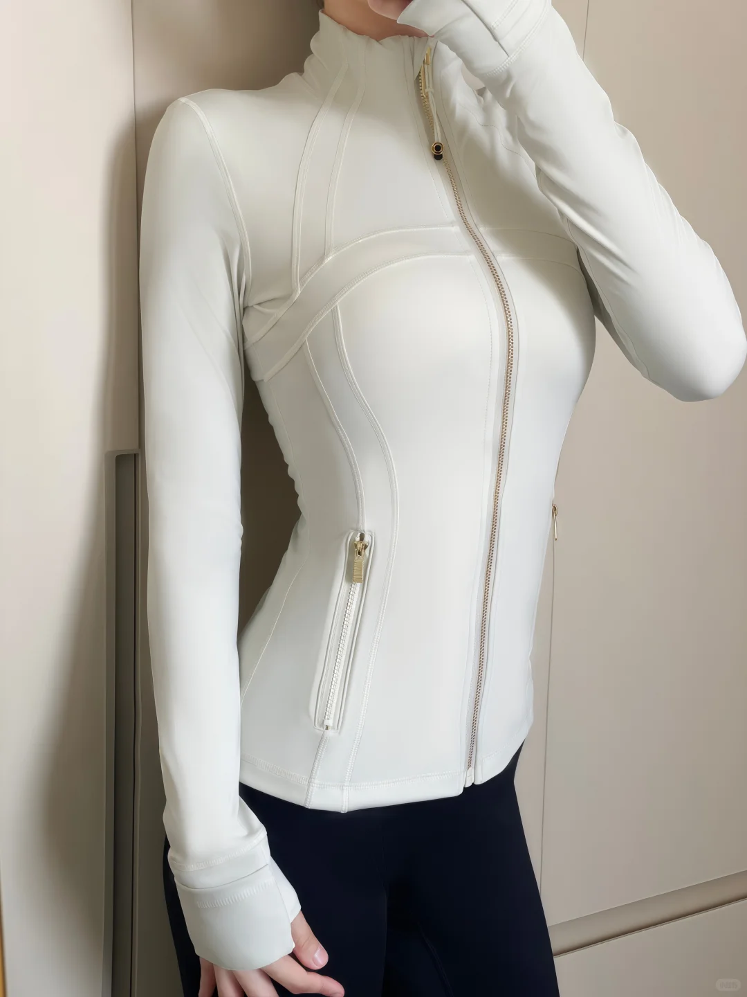 Lulu同款、克莱因蓝、好显白啊、一眼心动