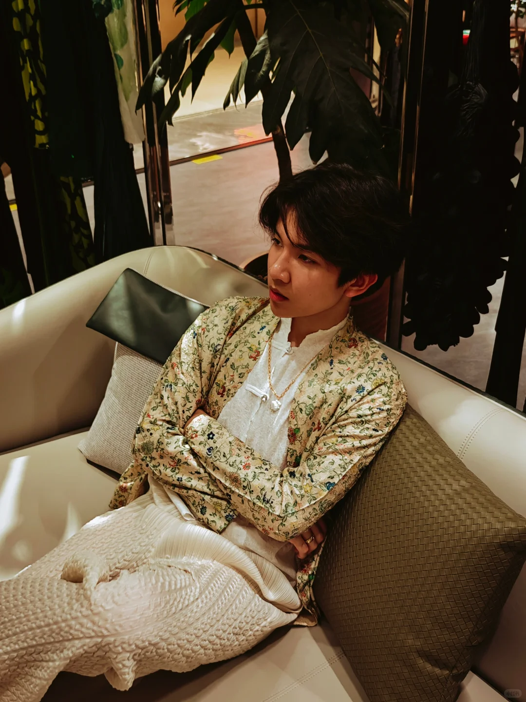 🌿｜深大贵公子出街！这套富二代美学赢麻了