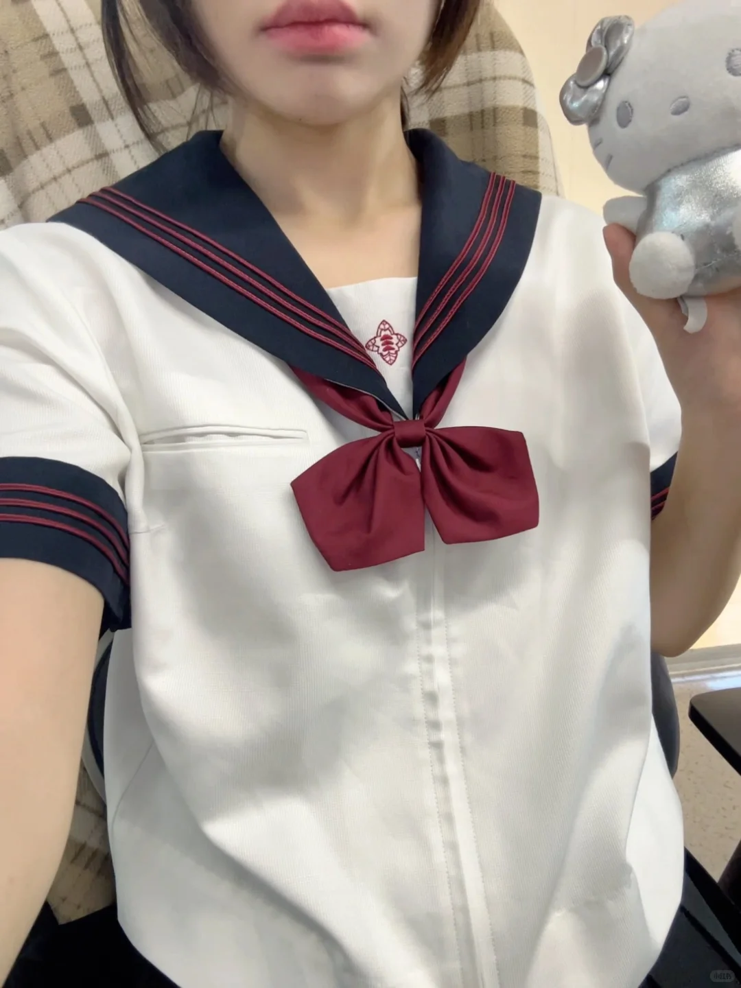 两个字轻松拿捏校供妹的钱包