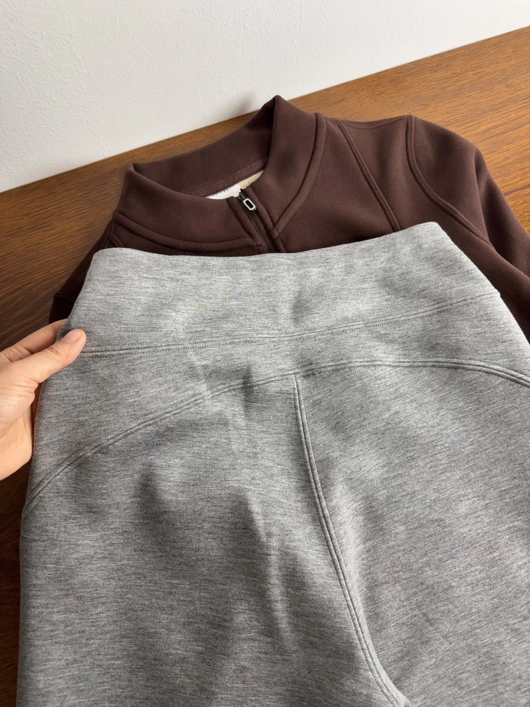 秋冬能穿的加绒瑜伽裤！保暖又显瘦！！