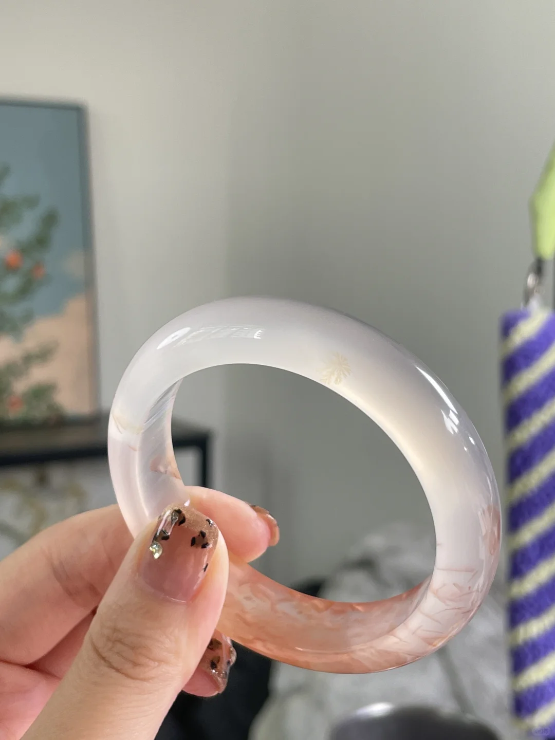 玻璃底半壁娇艳粉