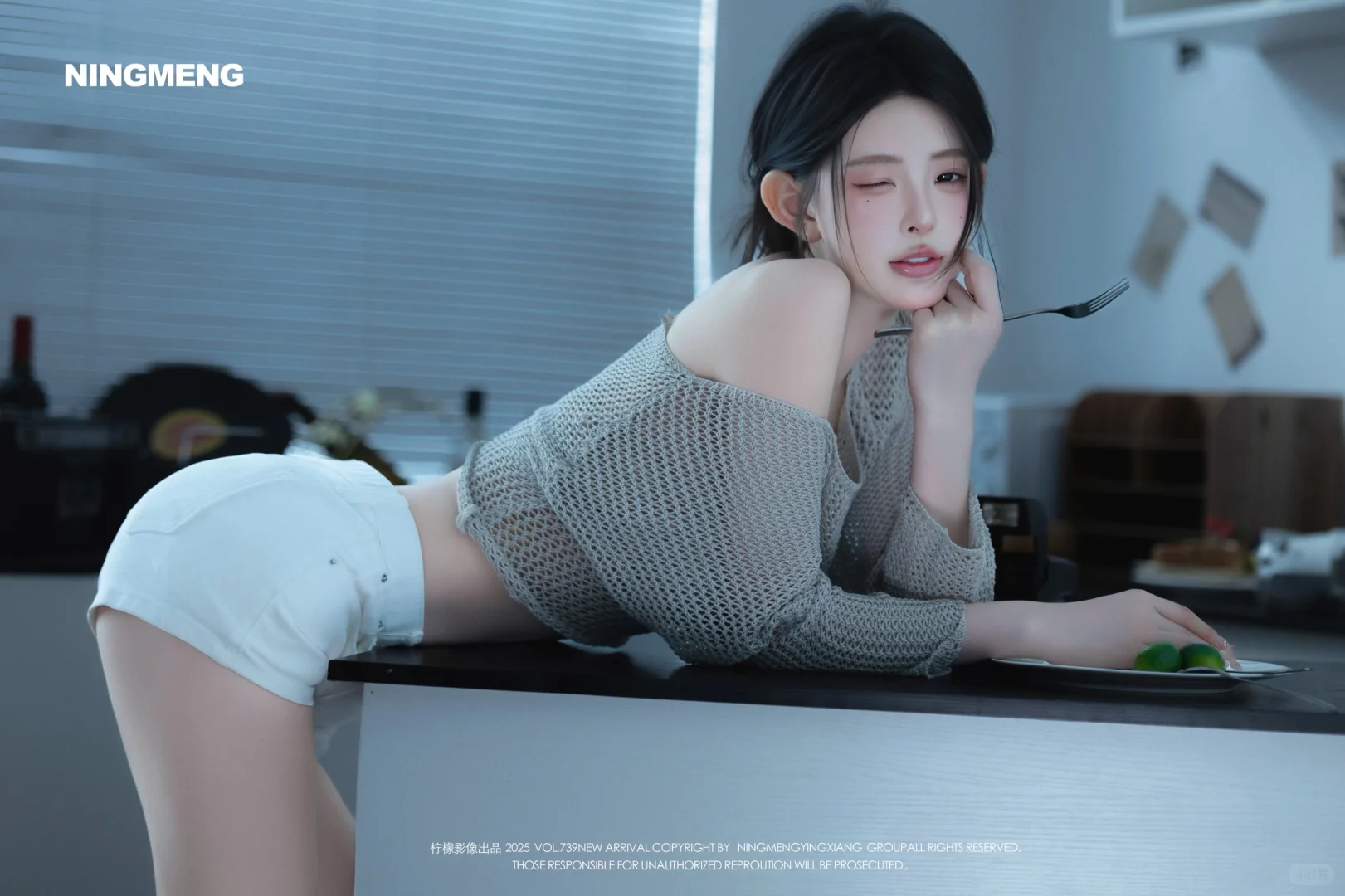 厨房拍照📷居家慵懒风纯欲少女｜杭州写真