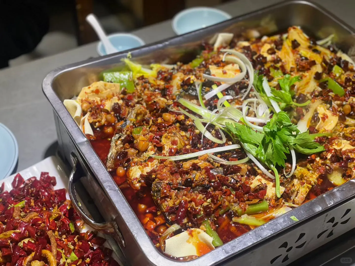 “祝你明媚，熠熠生辉🌙”