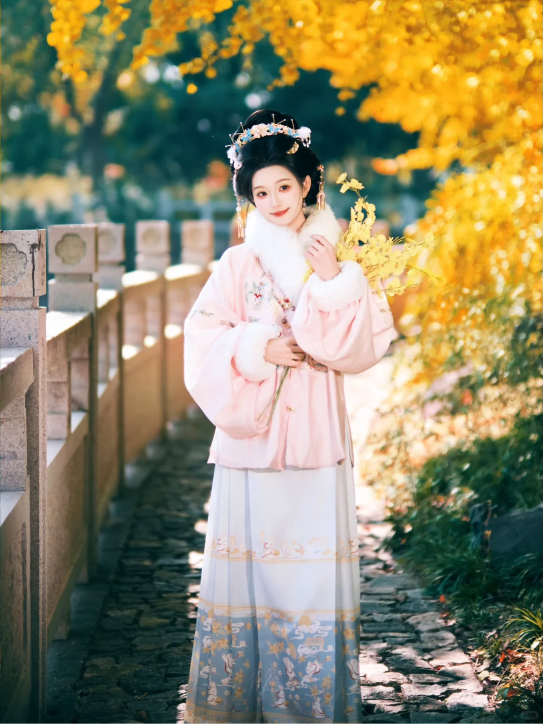 “爹爹说大家千金要样样精通”｜苏州明制写真