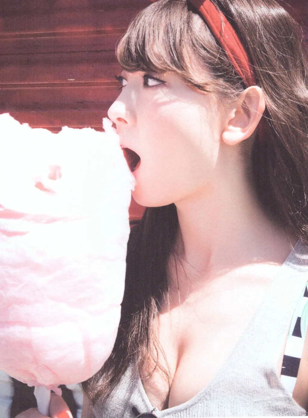 小嶋陽菜写真集「どうする？」