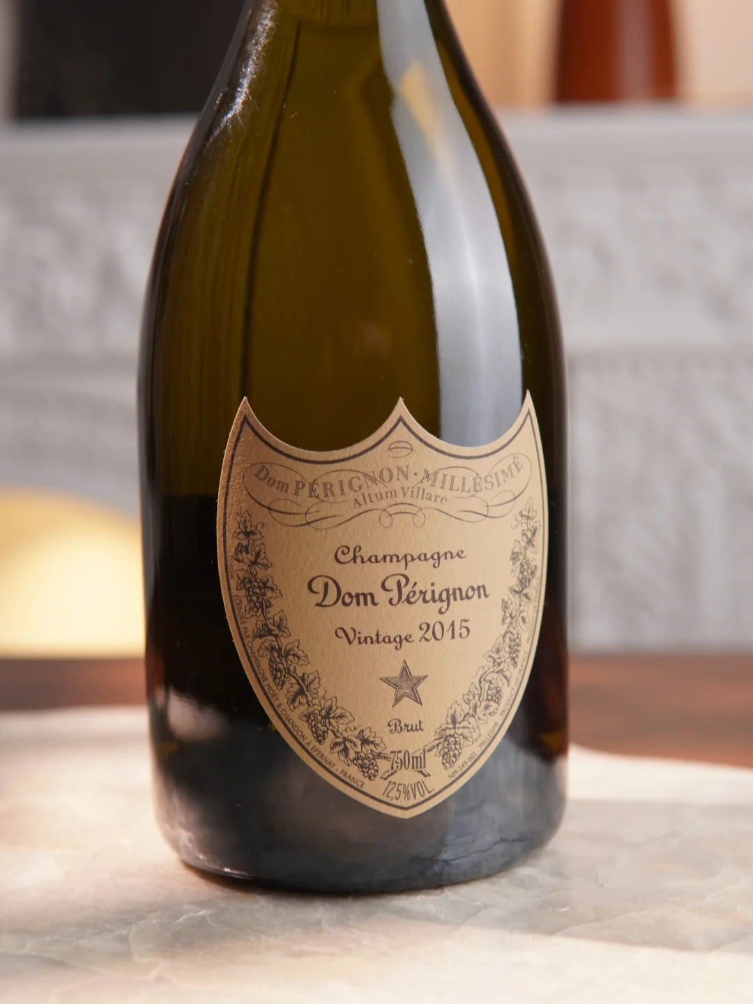 Dom Perignon 2015：年底聚会的必备香槟