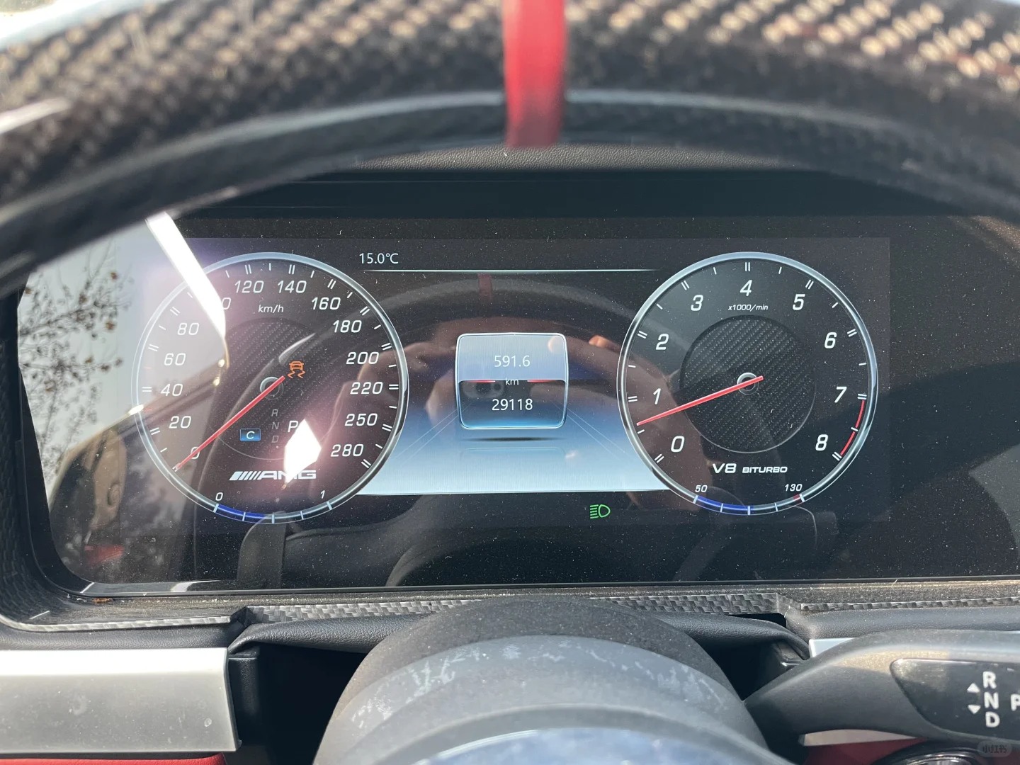 山是山河是河，大G必须拉嫩模