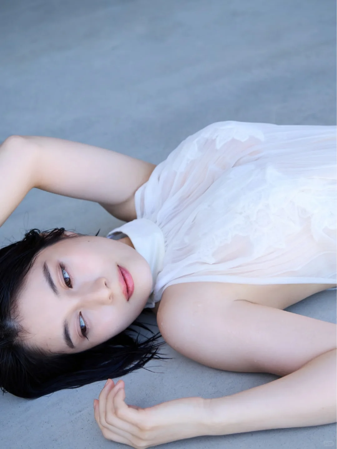 大久保桜子素肌に触れたい