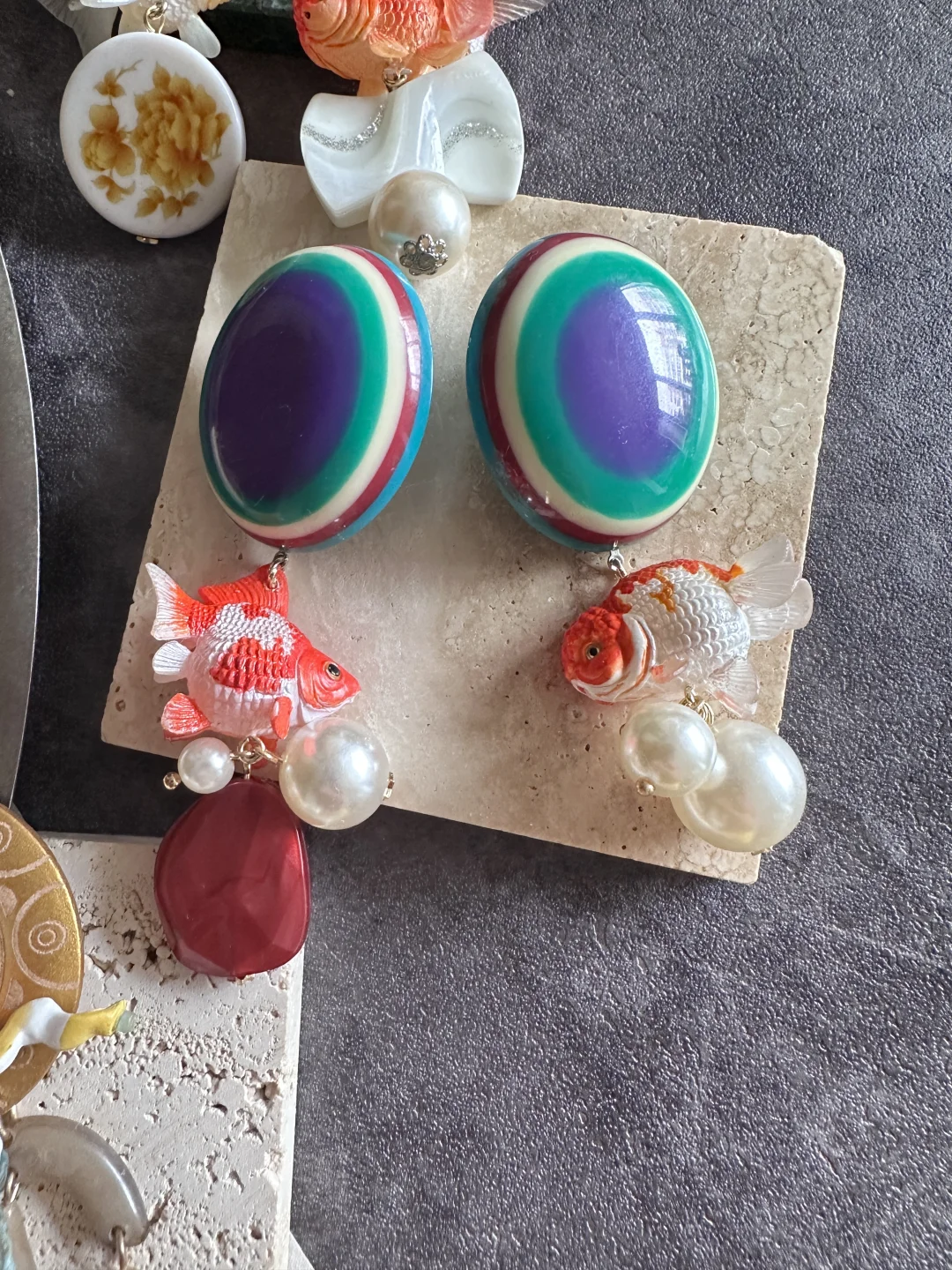 耳边的“水中尤物”