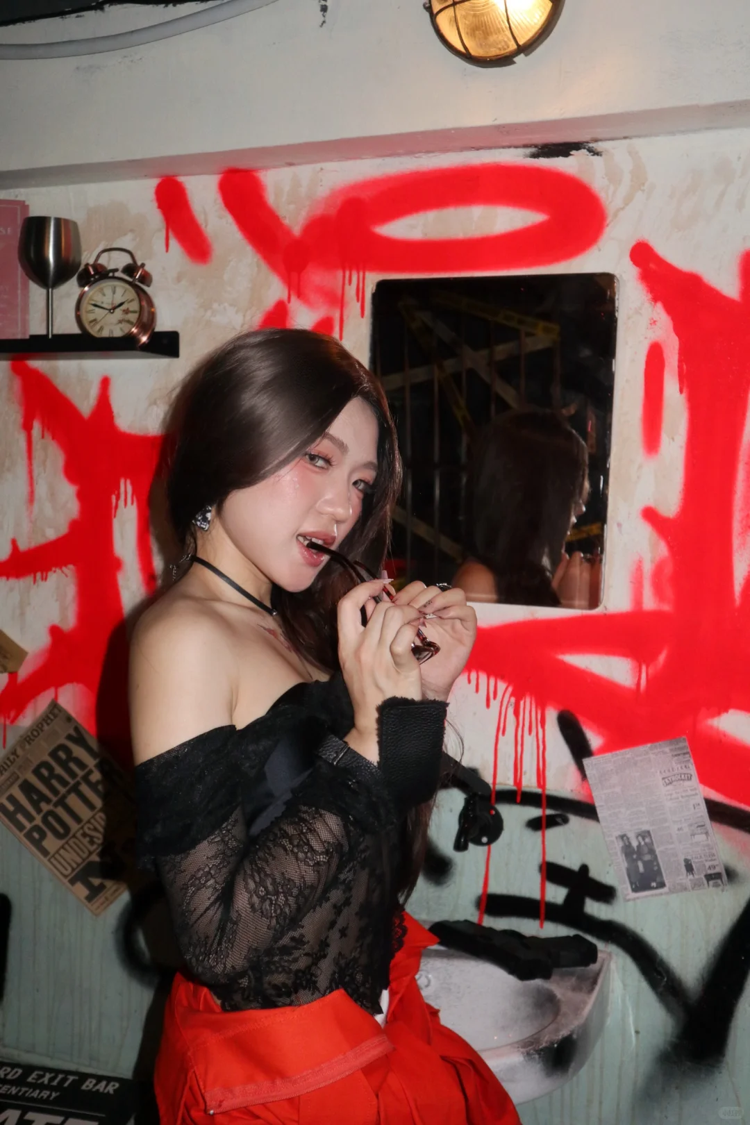 🔥辣妹进“局子”了｜这家沉浸式“监狱”太会了！