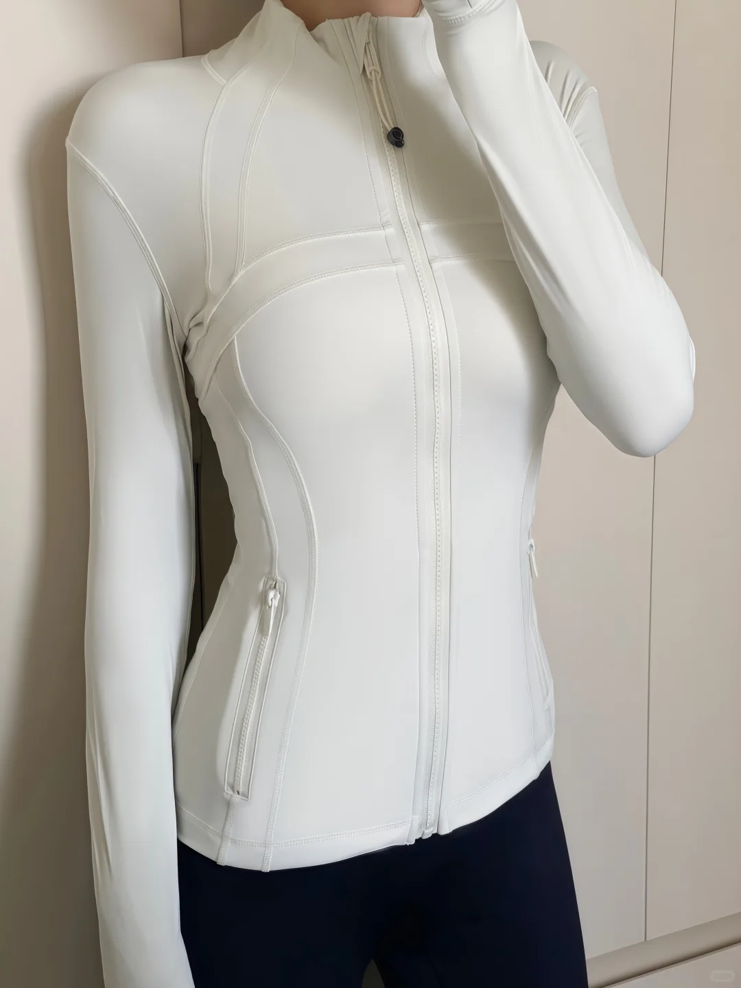 Lulu同款、克莱因蓝、好显白啊、一眼心动