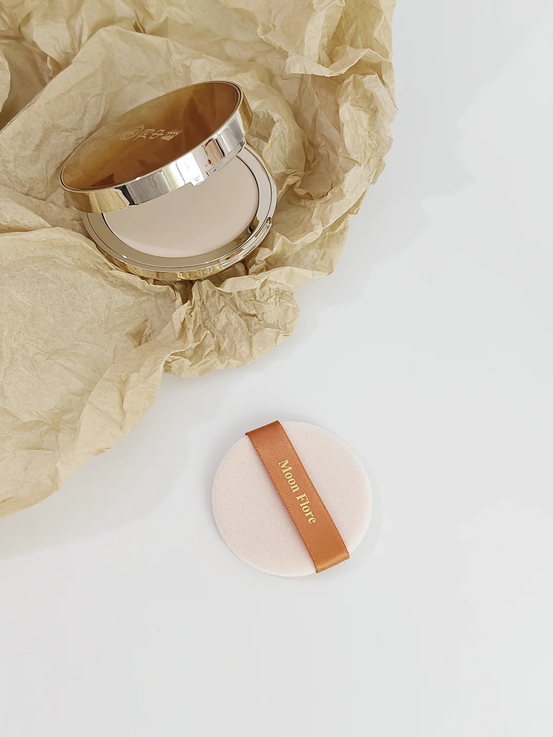 冬天从“油物”变“尤物”，只差一块粉饼