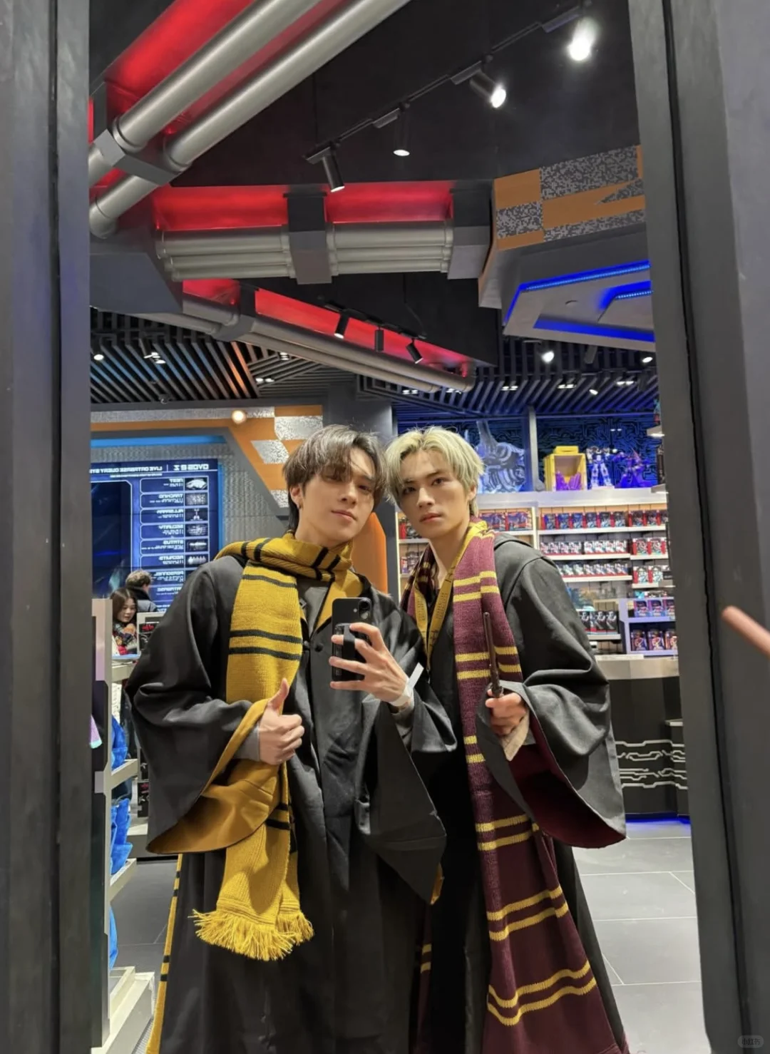 世上怎会有如此帅气的男子