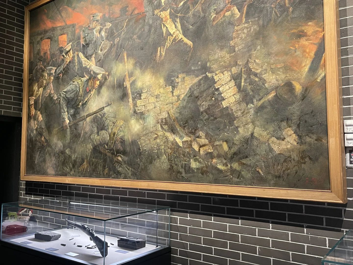 坏人的血才是黑色的，而我们永远万紫千红