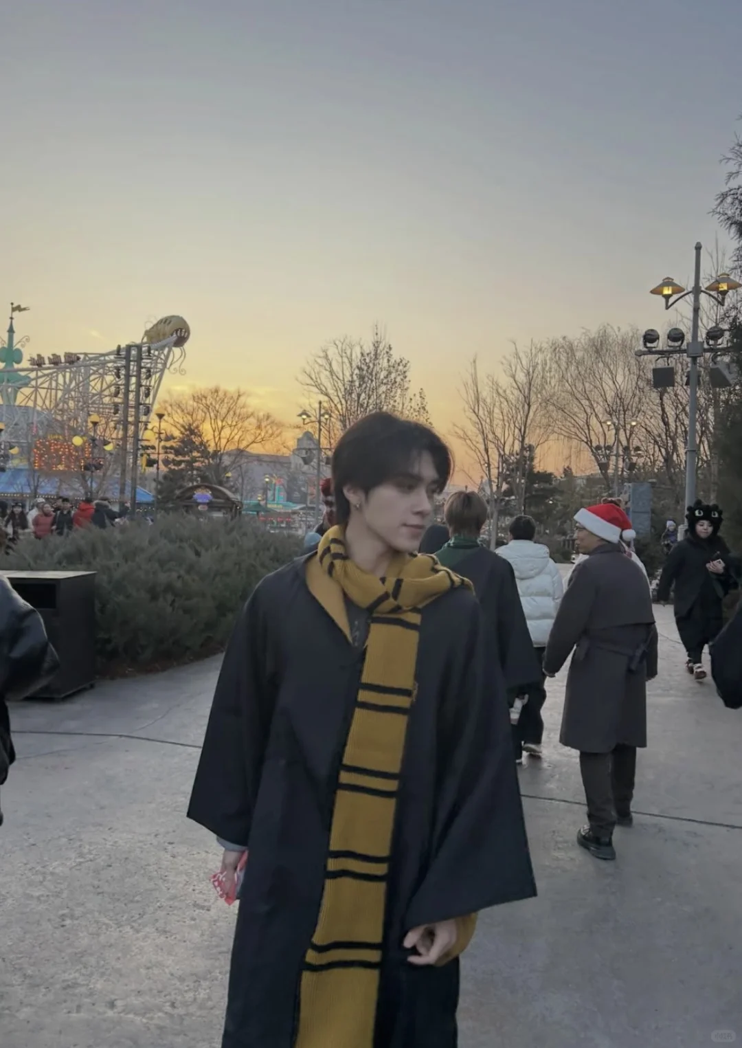 世上怎会有如此帅气的男子