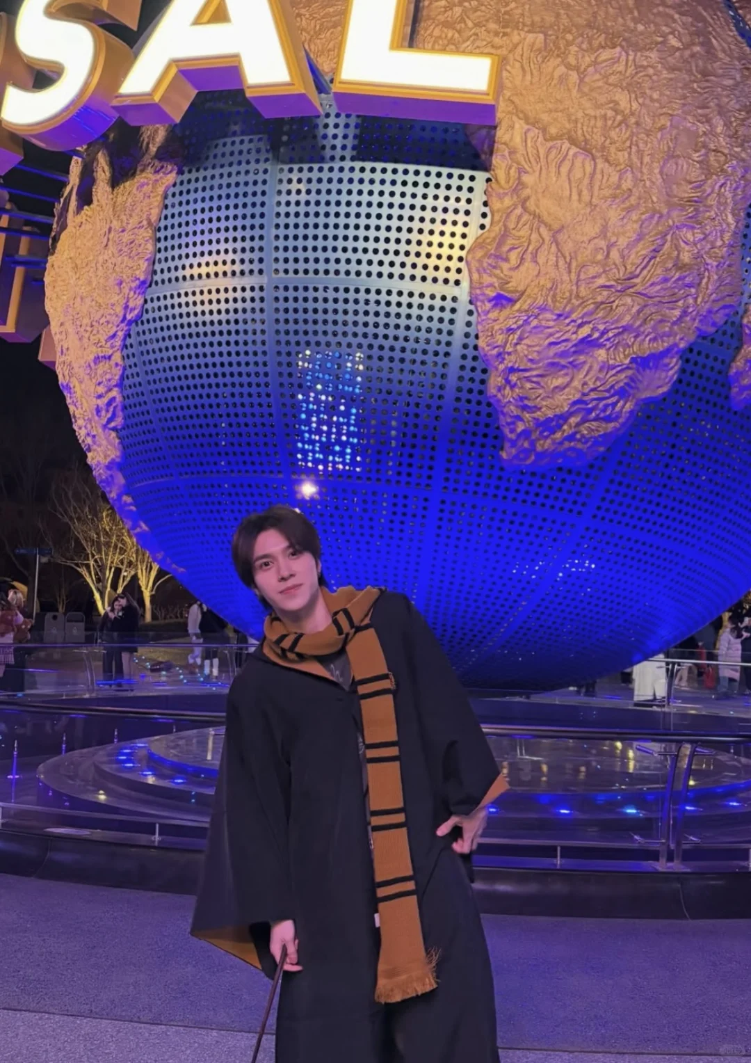 世上怎会有如此帅气的男子