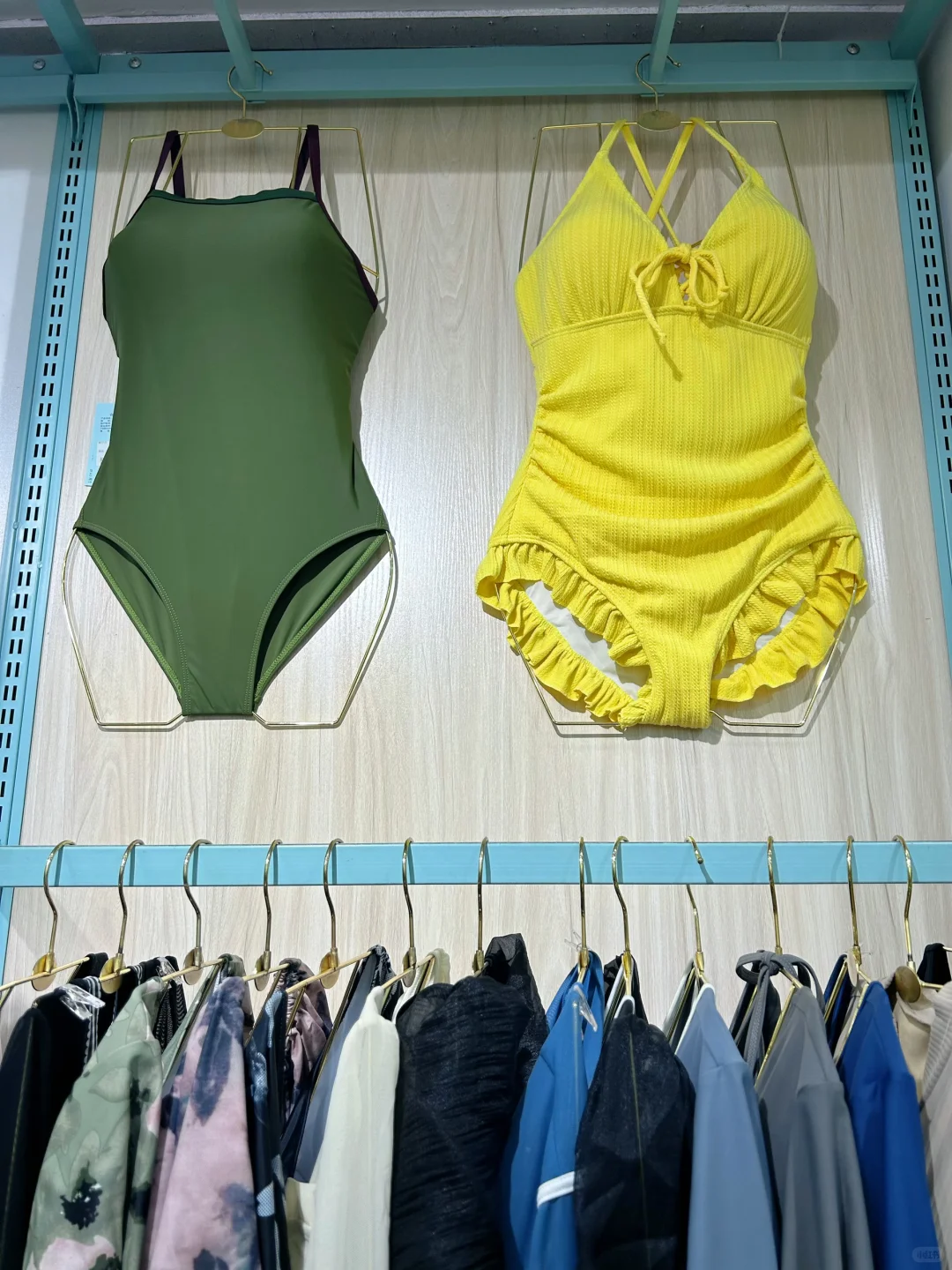 谁说小众泳衣都贵？这里全都有！