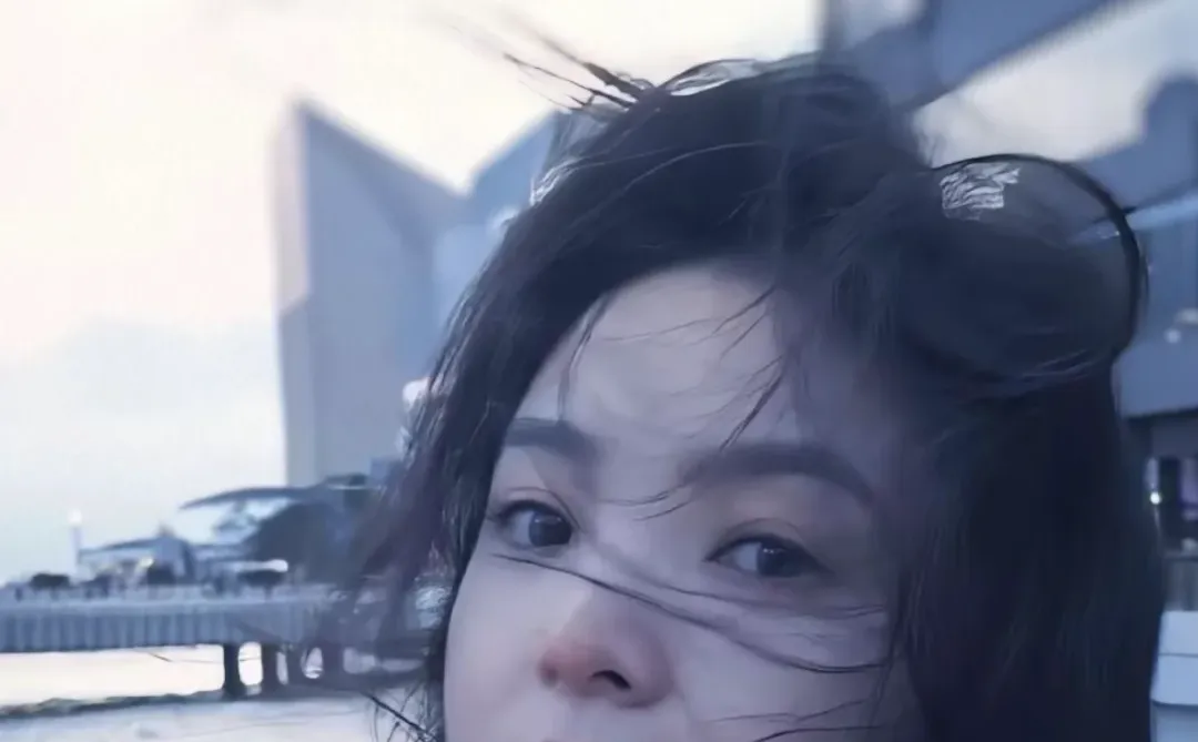 章若楠手机壁纸｜氧气感初恋脸