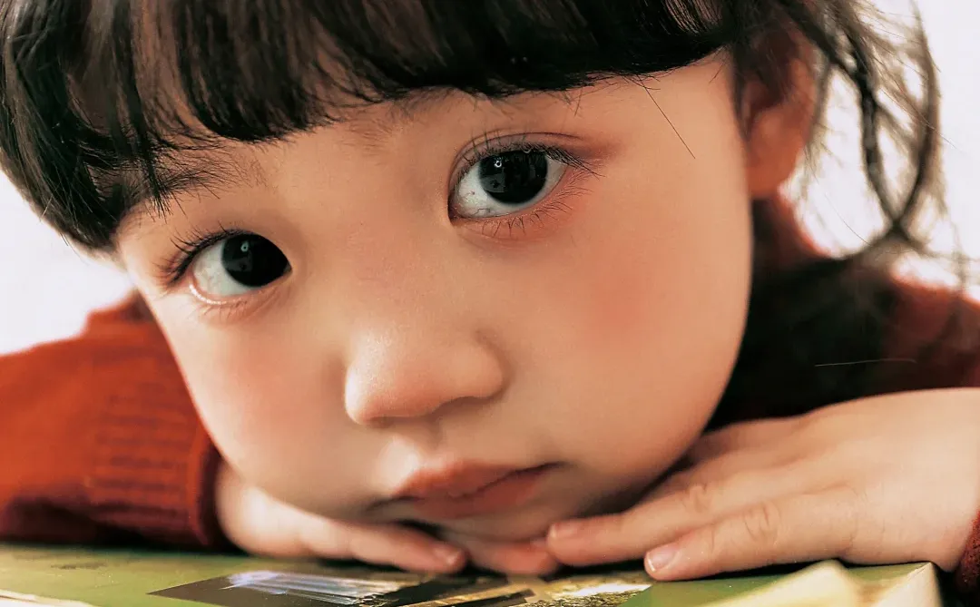 好喜欢女鹅的韩杂感马年写真‼️复古又高级～