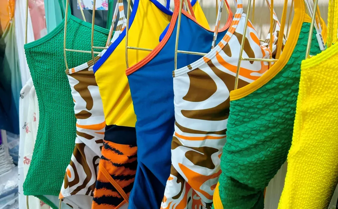 谁说小众泳衣都贵？这里全都有！