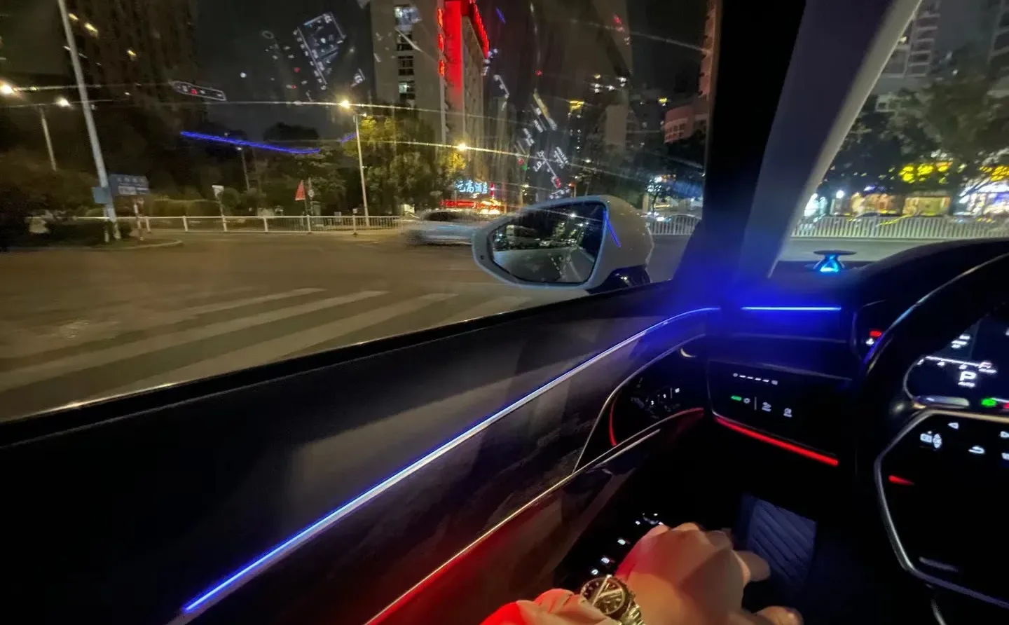 不怕渣女玩暧昧，就怕少妇30岁。