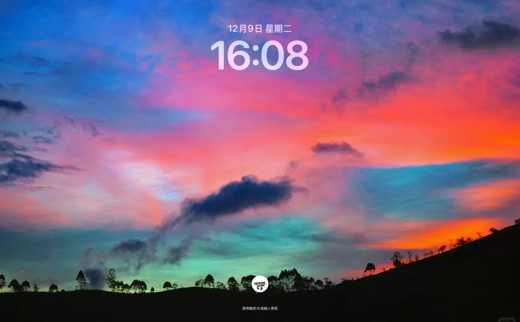 Mac新壁纸▶MacBook Pro看看你们的电脑壁纸