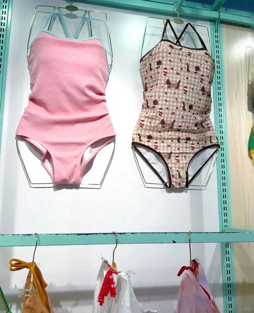 谁说小众泳衣都贵？这里全都有！