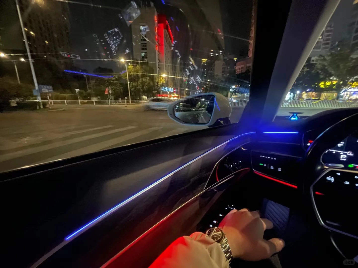 不怕渣女玩暧昧，就怕少妇30岁。