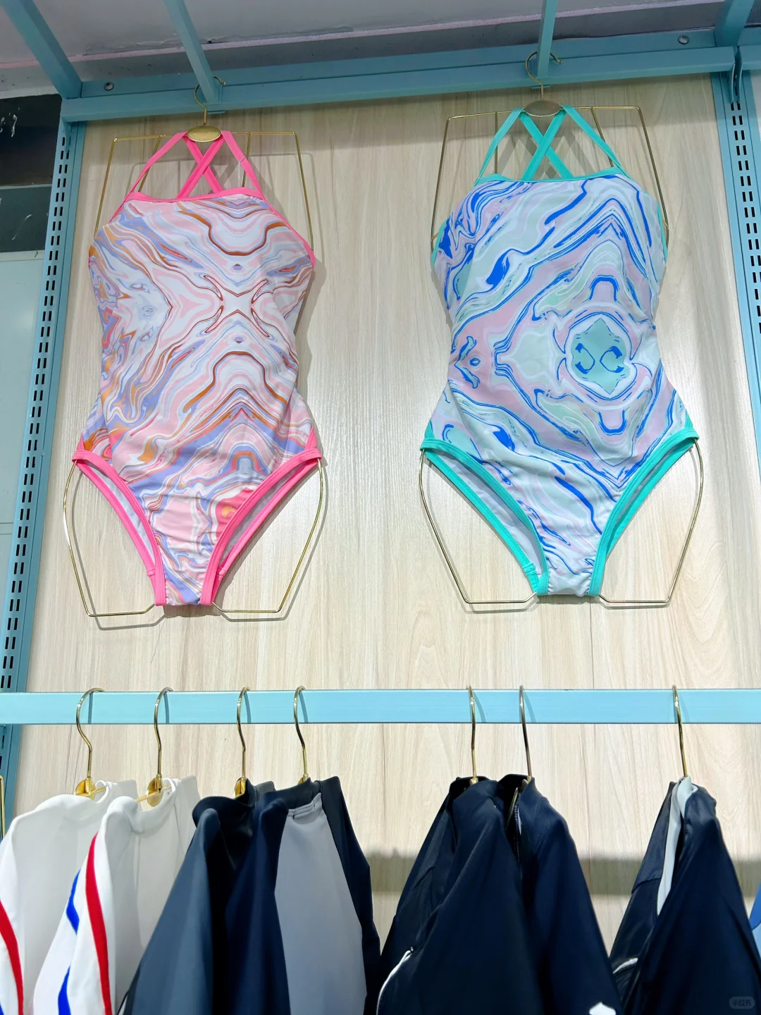 谁说小众泳衣都贵？这里全都有！