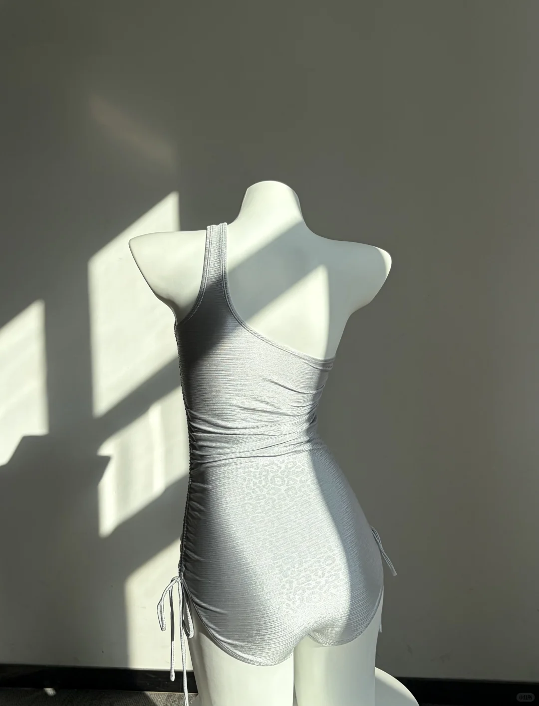 终于挖到冬季本命泳衣啦！承包泳池 / 温泉✨