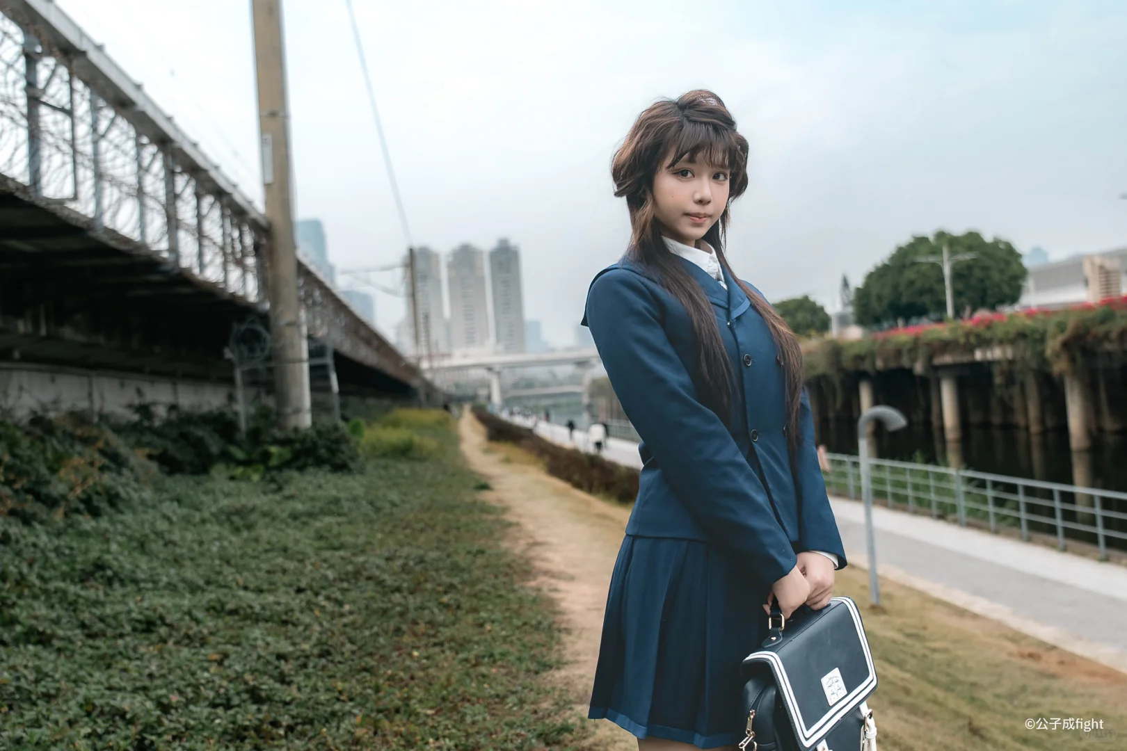 情绪人像的神🍂七工匠24mm1.8